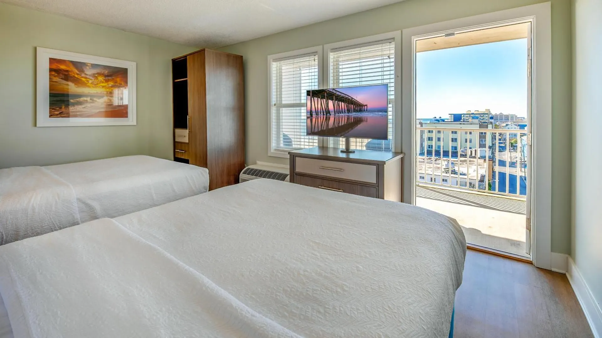 Commander Hotel & Suites Ocean City