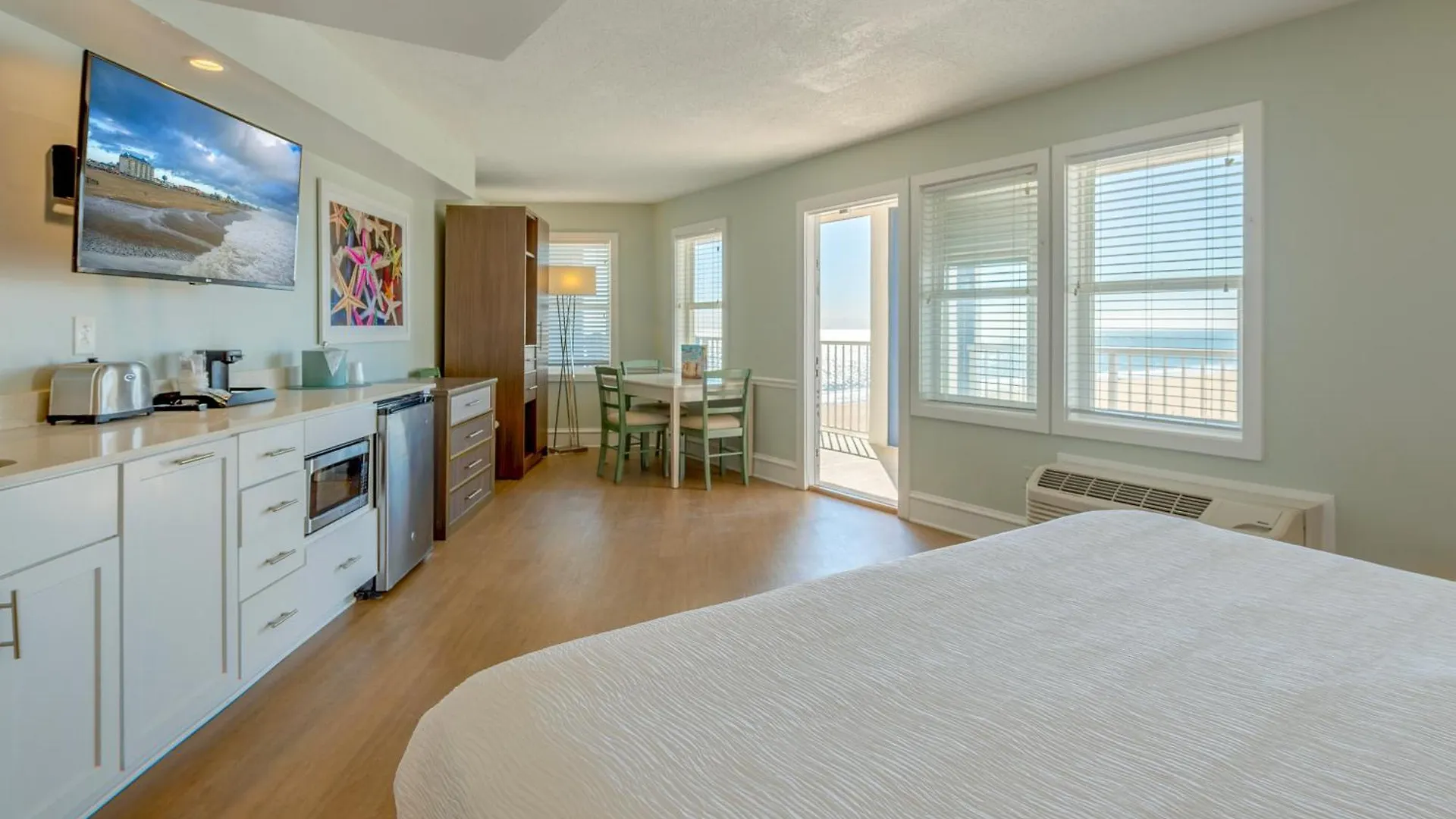 Commander Hotel & Suites Ocean City