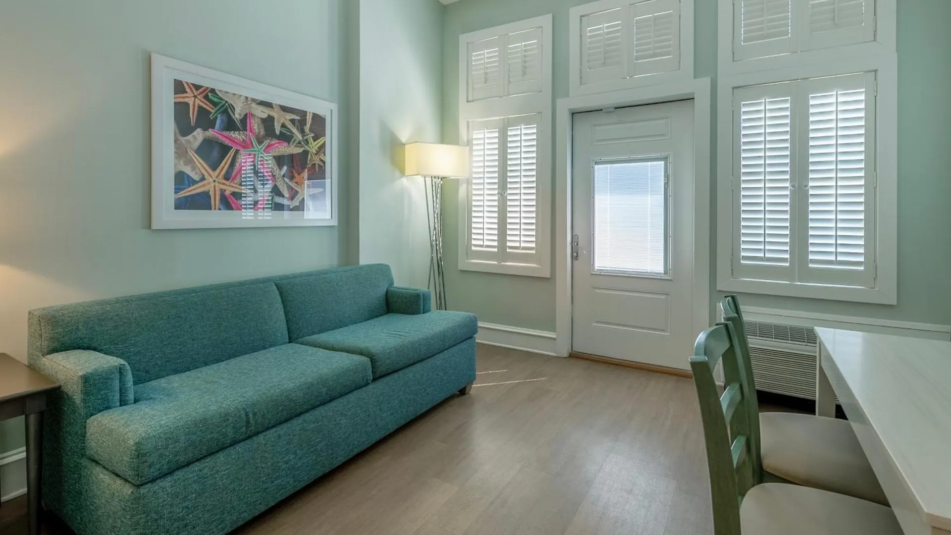 Commander Hotel & Suites Ocean City 3*,  United States