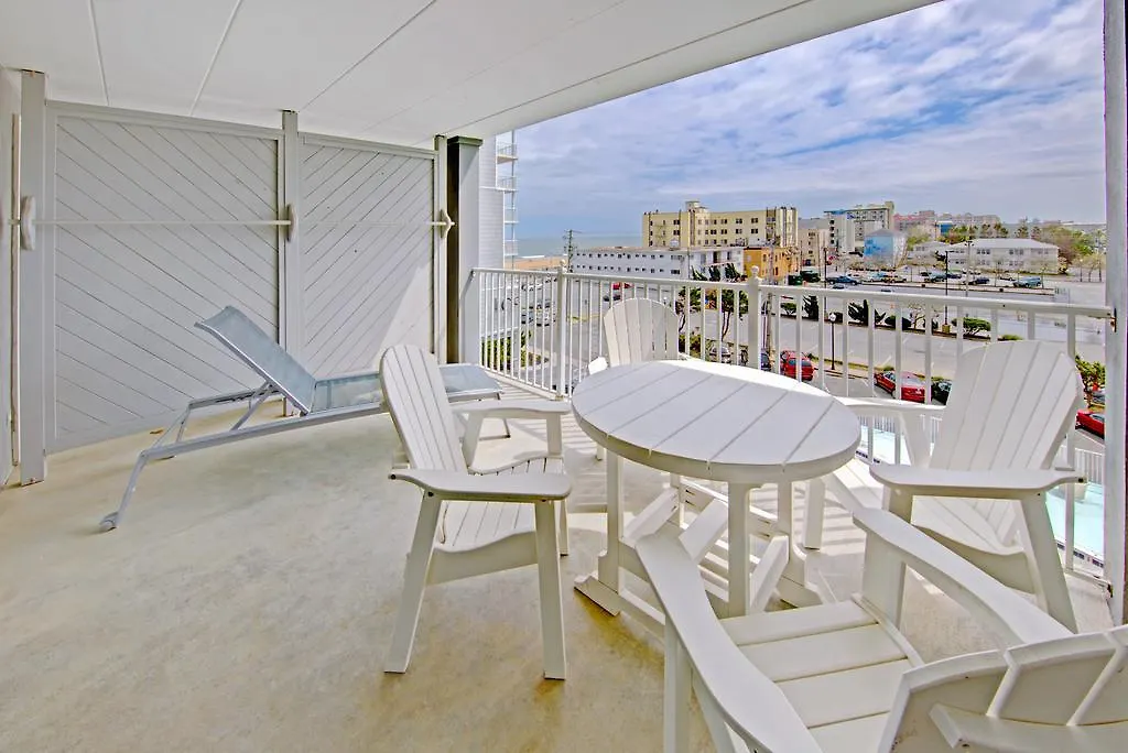 Commander Hotel & Suites Ocean City 3*,  United States