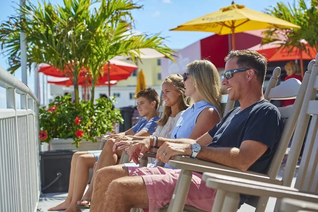 Commander Hotel & Suites Ocean City 3*,